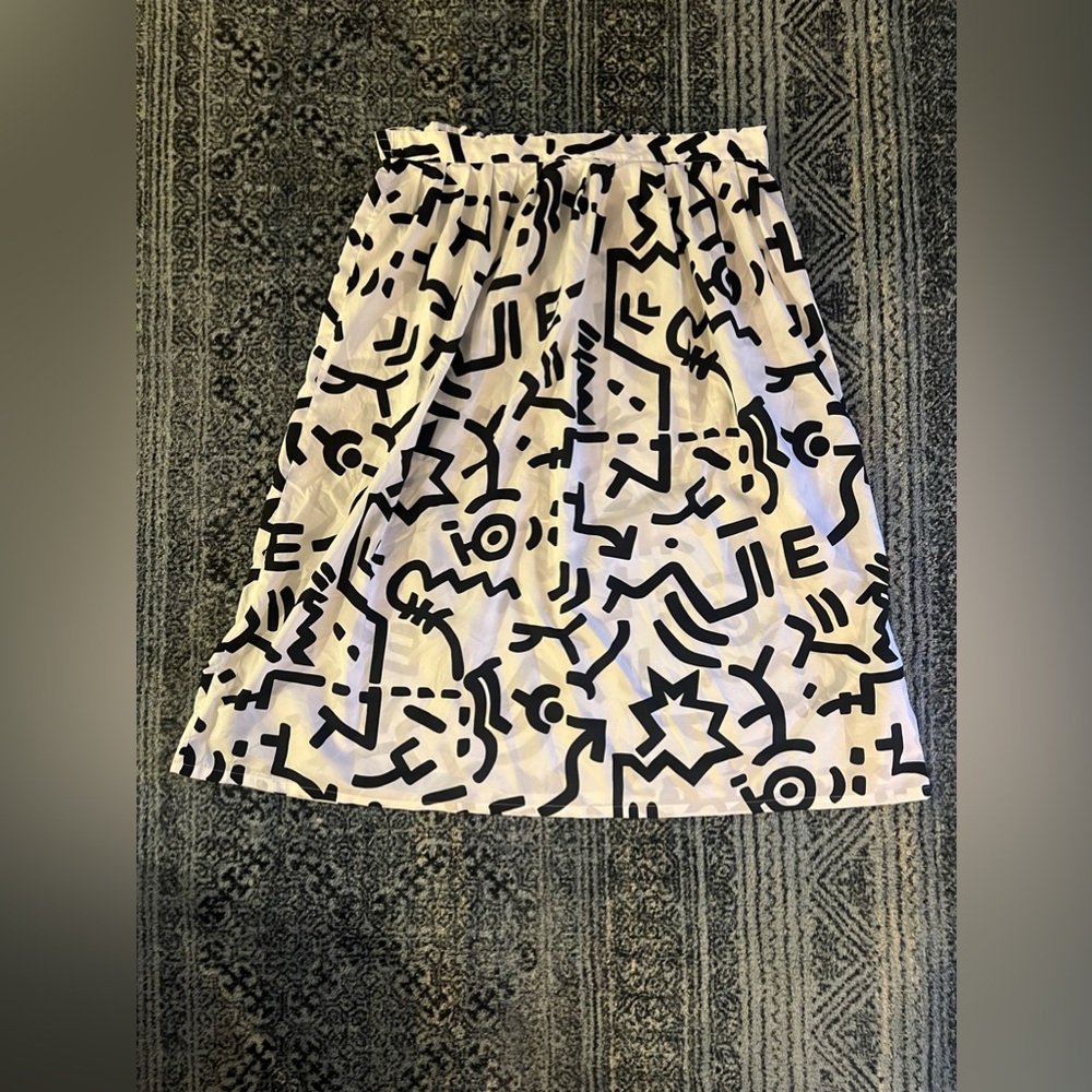 Rare Vintage Diane Von Furstenburg Skirt (white w black abstract print) 38/24W